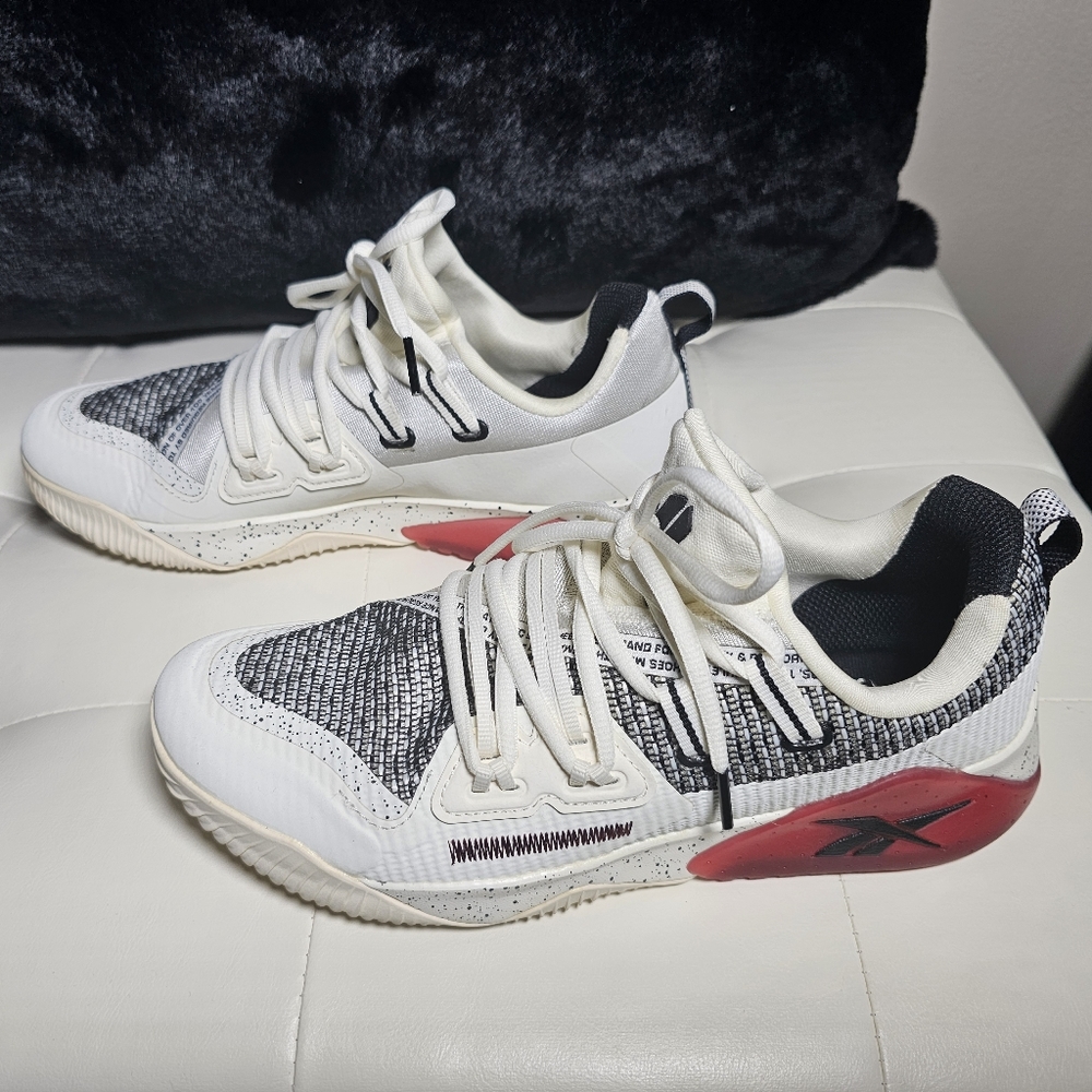 Reebok Size 7 men